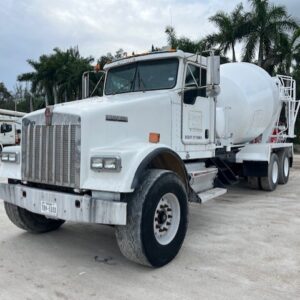 2007 KENWORTH W900 Concrete Mixer