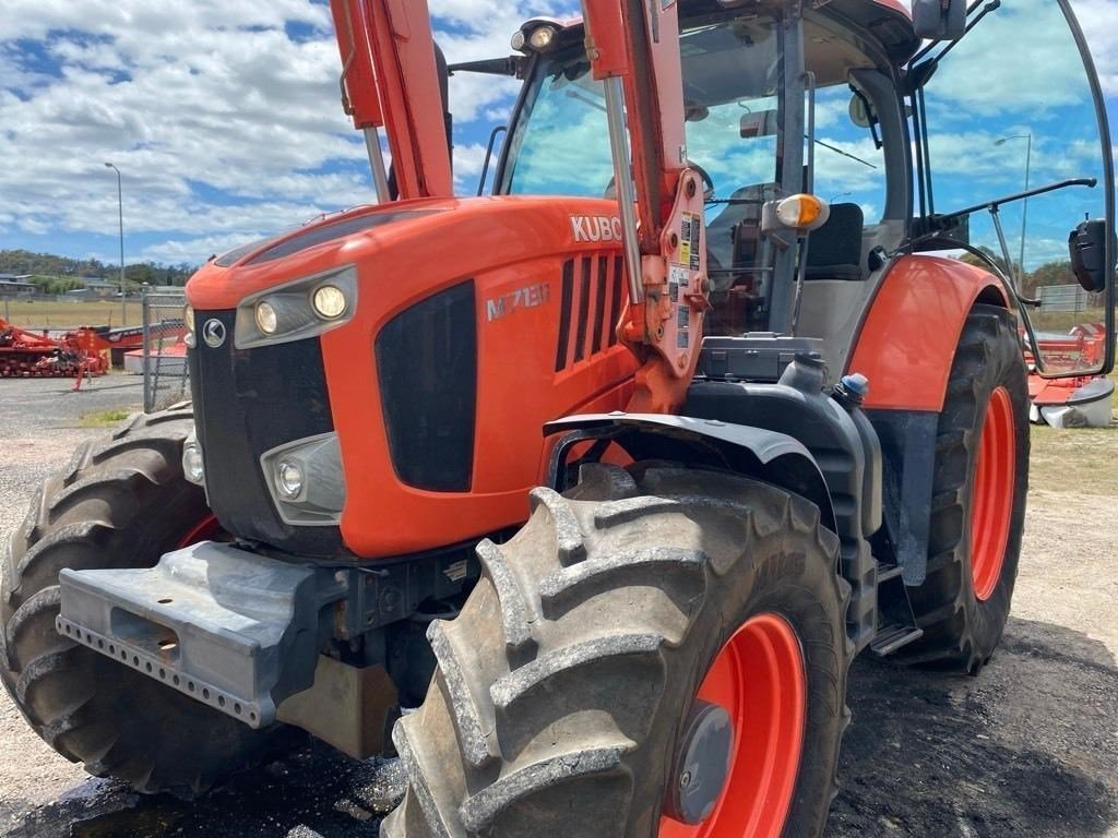 Kubota-M7131.jpg