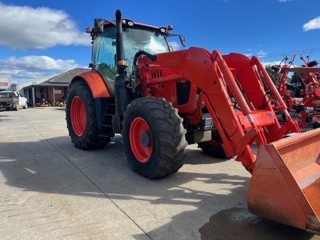 Kubota-M7131_3.jpg