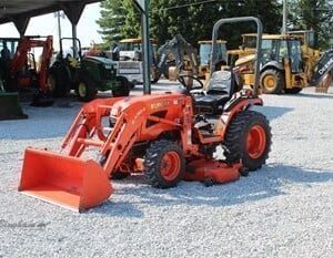 Kubota B2320 Tractor