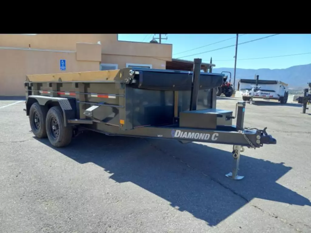 New-2023-Diamond-C-MDT7712-Dump-Trailer.webp