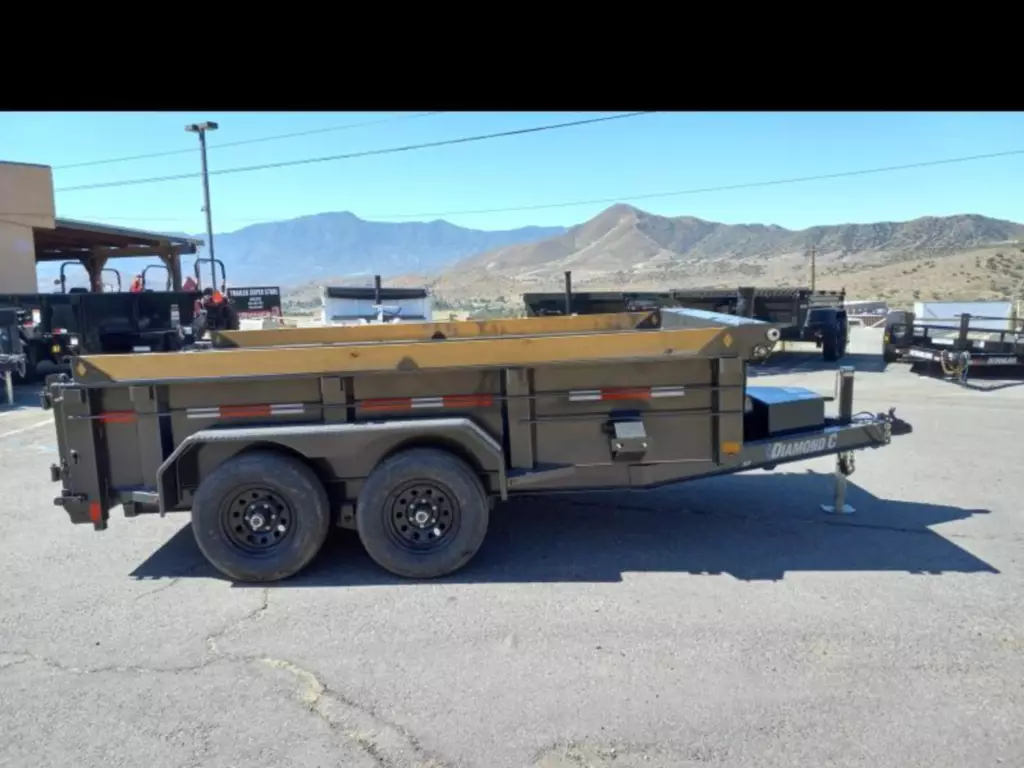 New-2023-Diamond-C-MDT7712-Dump-Trailer_3.webp