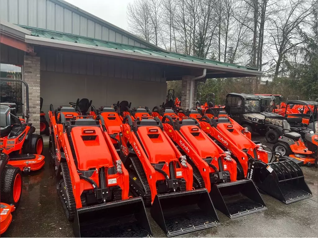 New-2023-Kubota-SCL1000-Skid-Steers.webp