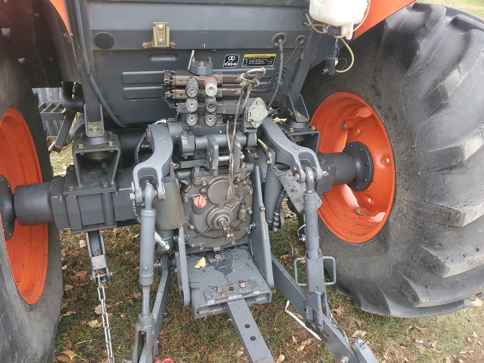 Used-Kubota-M9540-Tractor_5.jpg