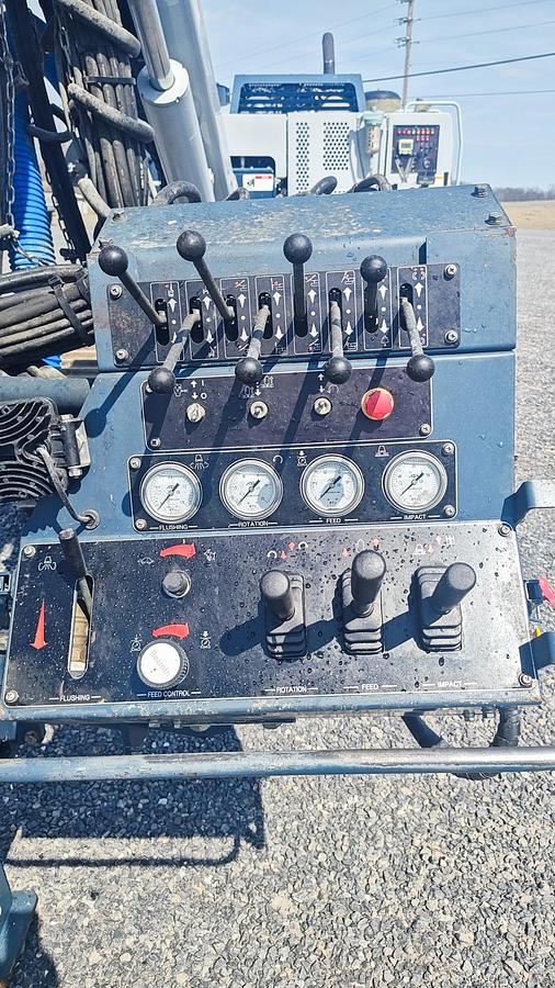 large-used-2025-furukawa-hcr-900-esv-drill-rig (3)